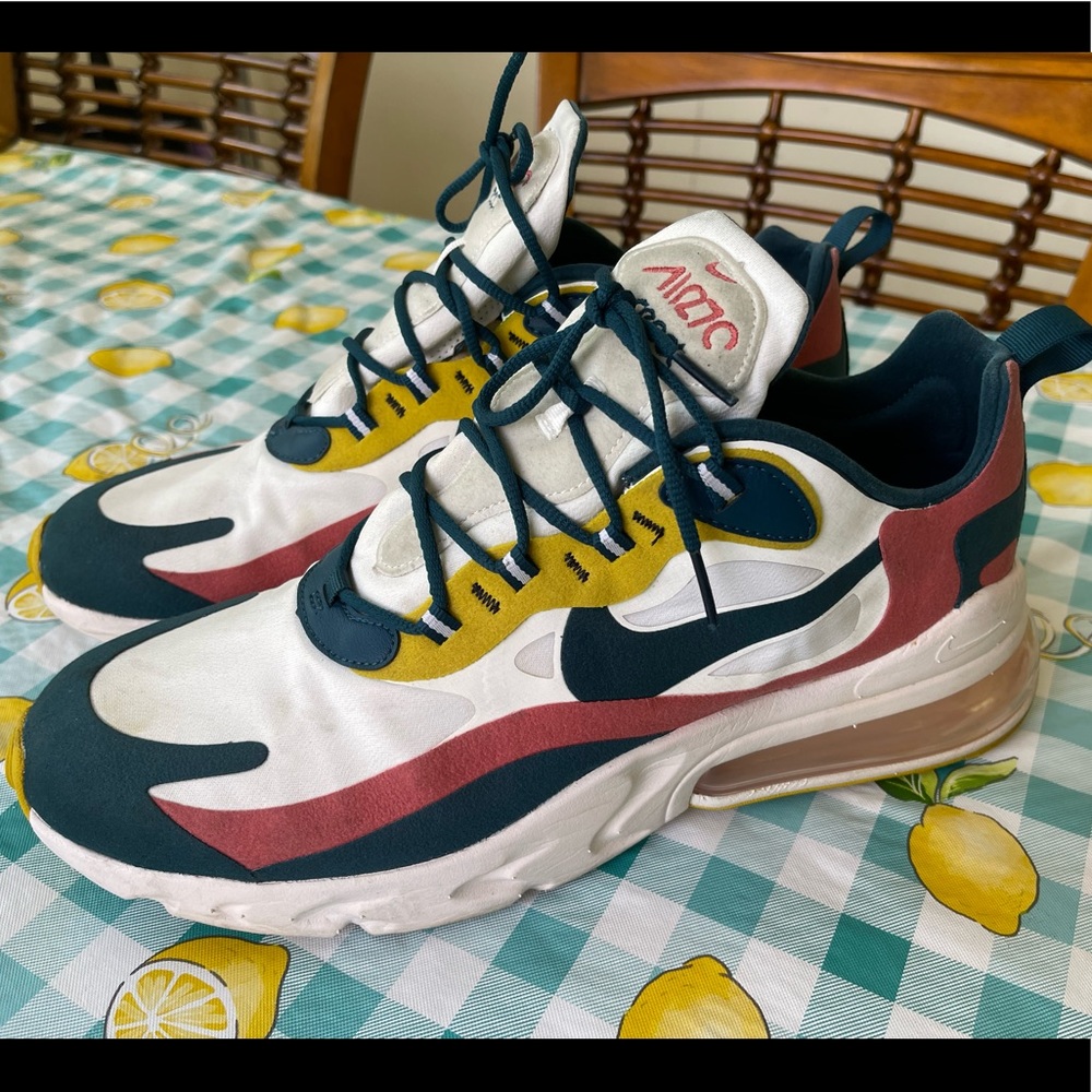 Nike Airmax 270 React Size 12